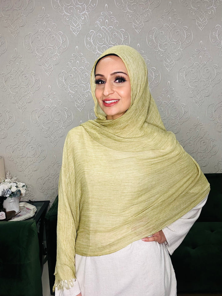 PISTACHIO GREEN