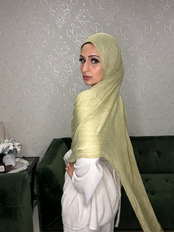 PISTACHIO GREEN