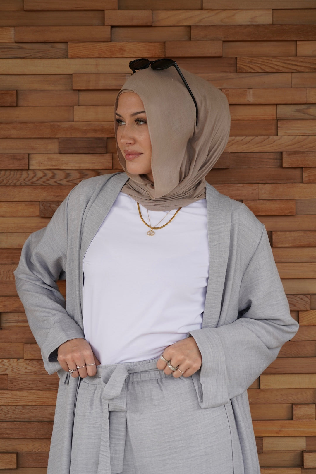 HAJRA Cape Set